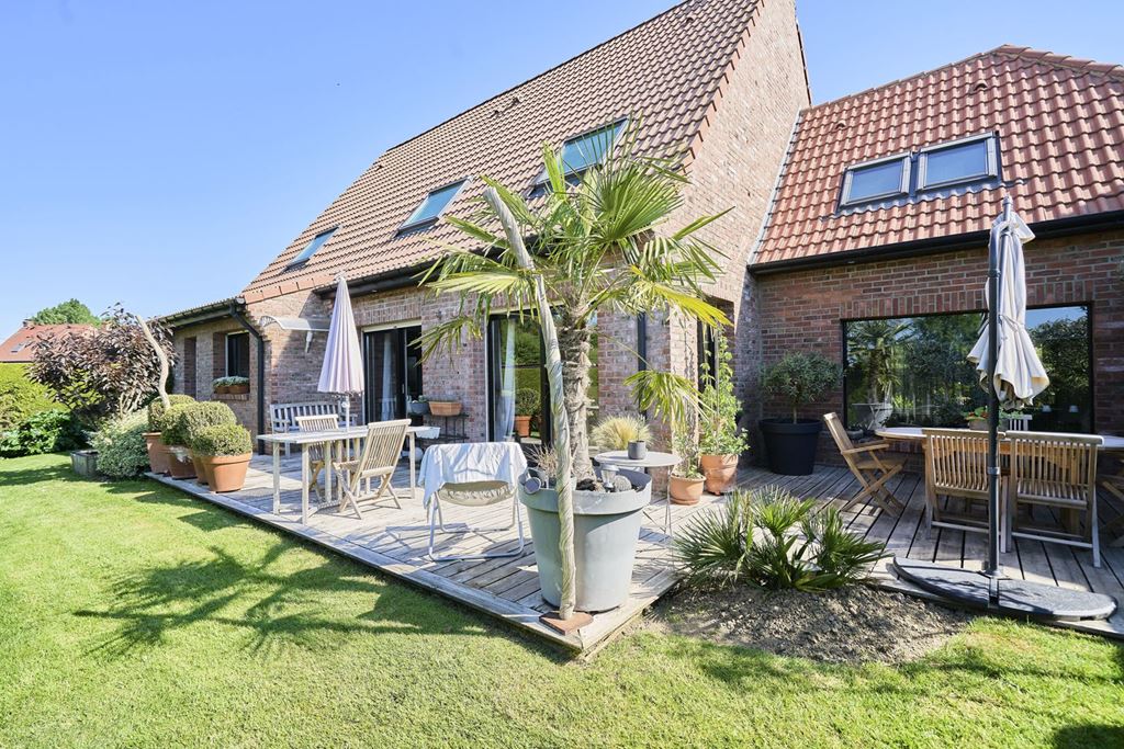 Maison Contemporaine LOMPRET 715000€ VERLINGHEM IMMOBILIER Maison Contemporaine LOMPRET 715000€ VERLINGHEM IMMOBILIER